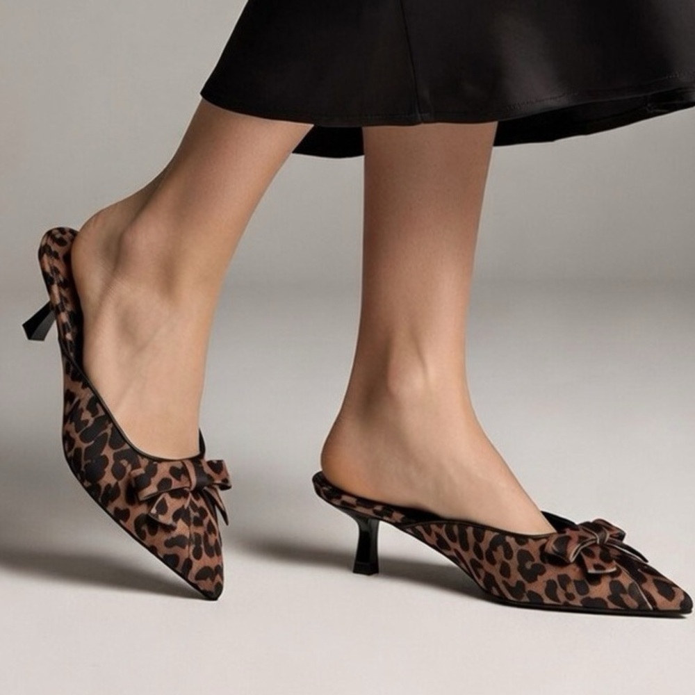 Jason Wu Leopard Print Pointed Toe Slingback Bow‎ Kitten Heels Sz 7 A39